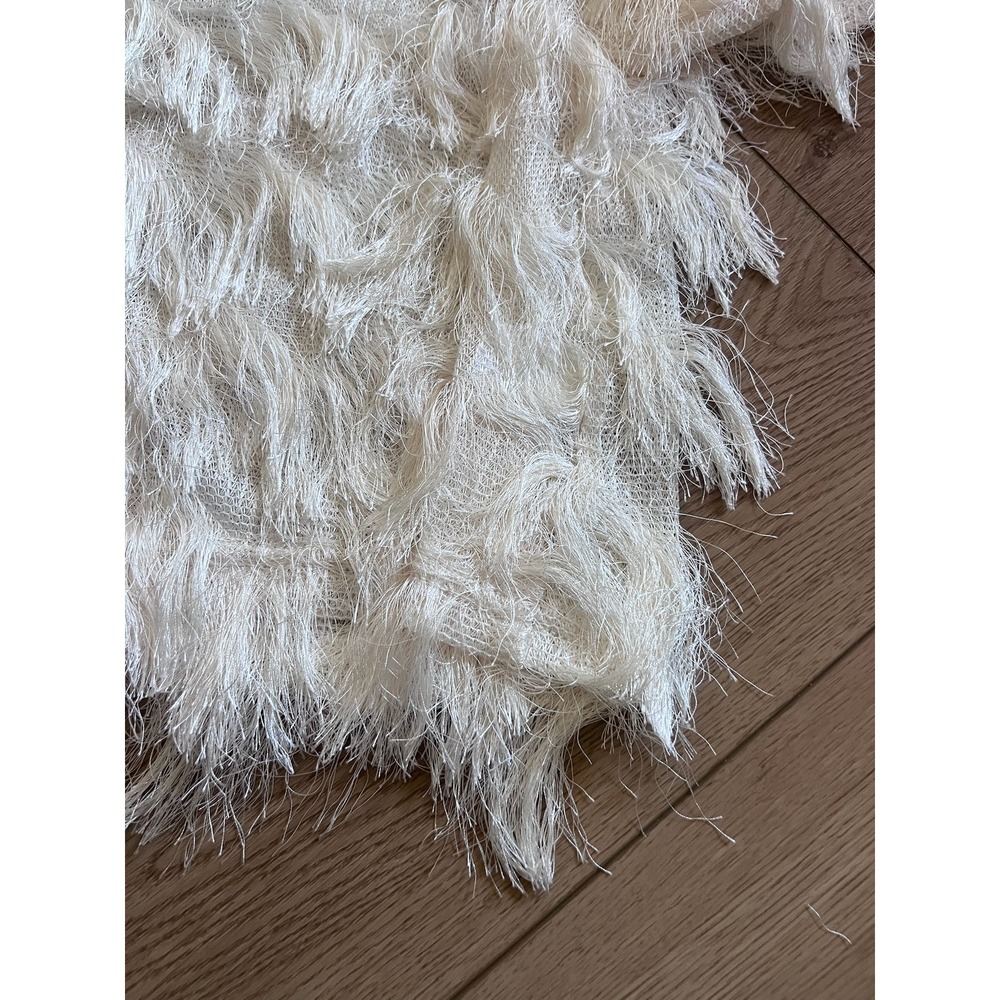 Hayden Los Angeles Cream Fringe‎ Eyelash Knit Short Sleeve Top Small NWT - Picture 2 of 4